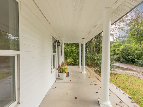 315 S Walnut St, Mount Pleasant, TN 38474