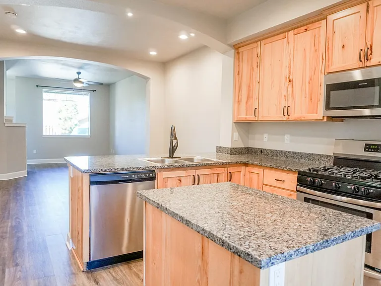 8701 SW Spruce St #14 — Photo 5