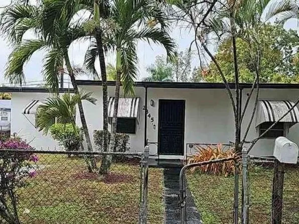 2345 NW 161st St, Miami Gardens, FL 33054