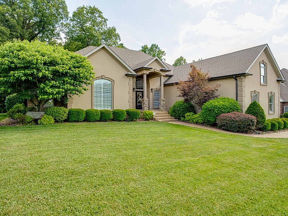 2nd image of 3008 Edgemont Dr