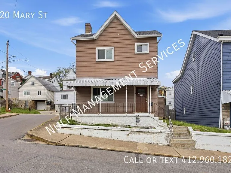 720 Mary St — Photo 2