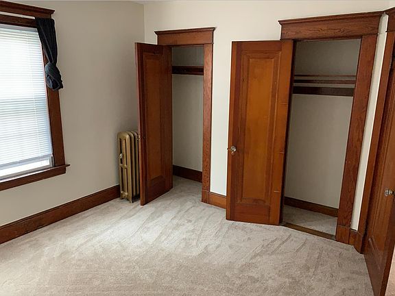 Master BR His & Hers closets