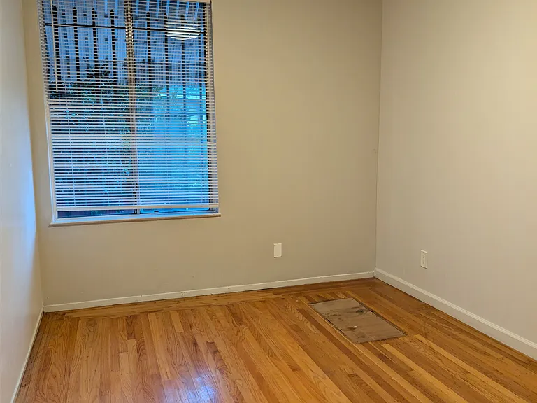 1619 Ashby Ave #1 — Photo 5