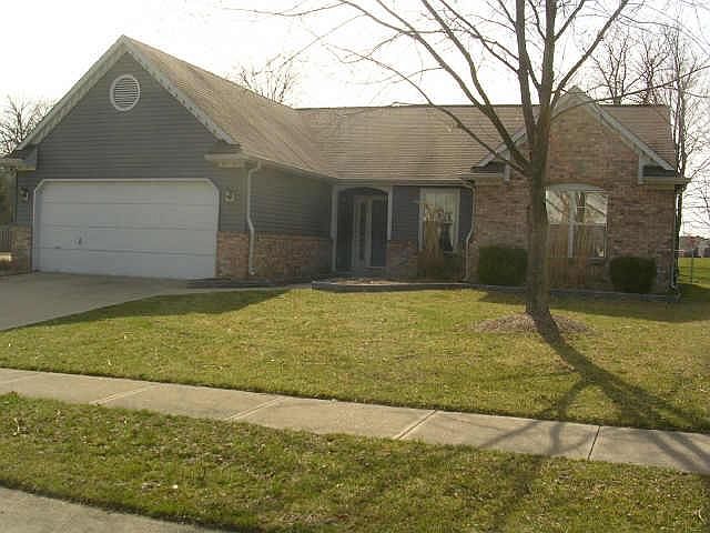 1st image of 7618 N Allenwood Cir