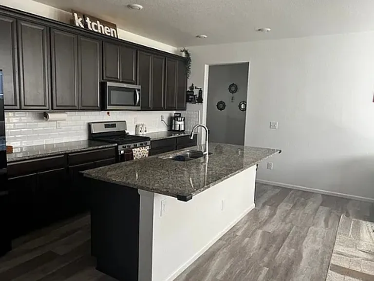 17495 Booth Falls Way — Photo 5