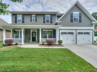 8810 Lake Pines Dr, Cornelius, NC 28031