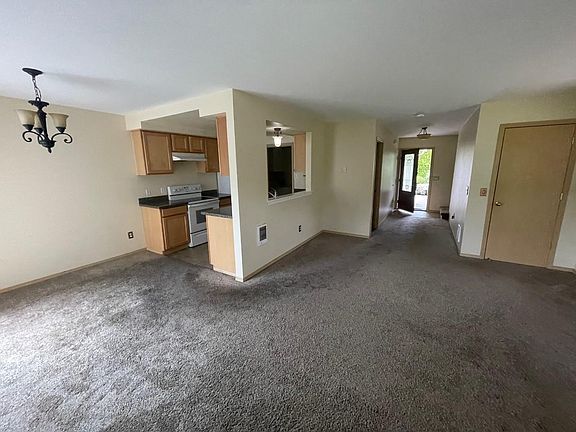 3rd image of 3603 K St SE #1