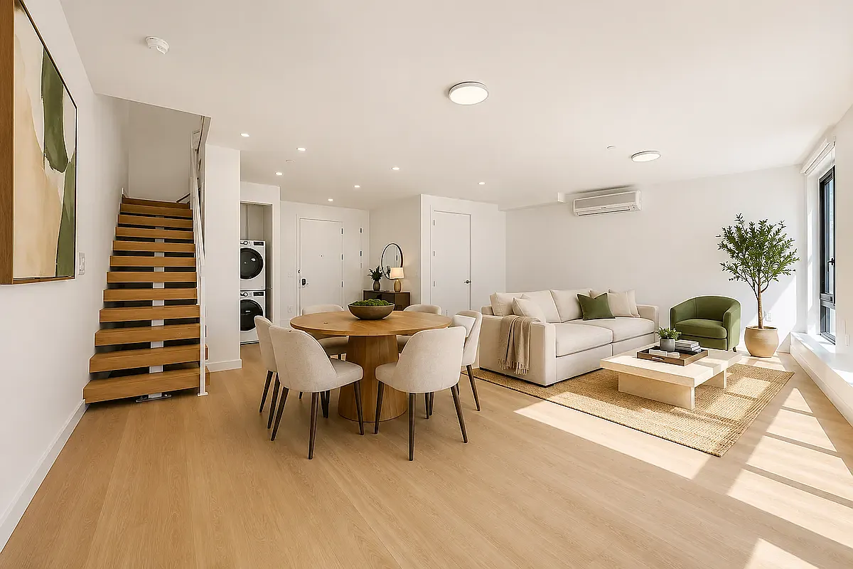2201 Beverley Road — Photo 1