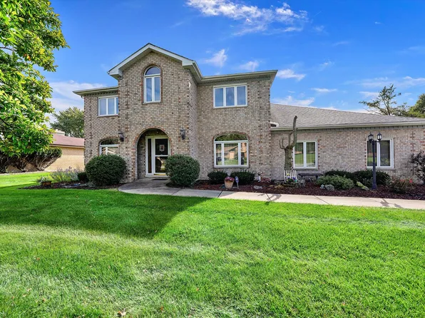 2863 E Poplar Ln, Crete, IL 60417