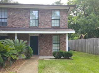 305 Texas Ave, Gulfport, MS 39507