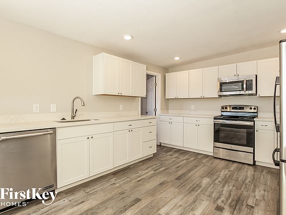5th image of 3718 W Townley Ave