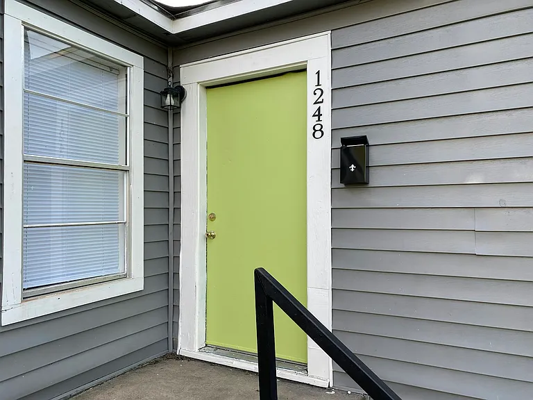 1248 Estelle St — Photo 1