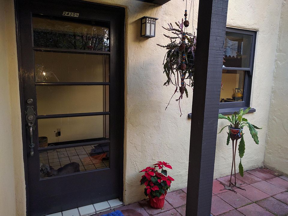 1st image of 2420 1/2 Hilgard Ave