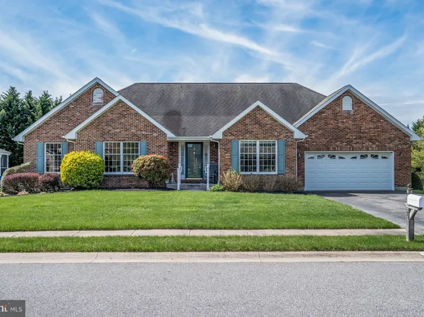 7 Biltmore Ct, Bear, DE 19701