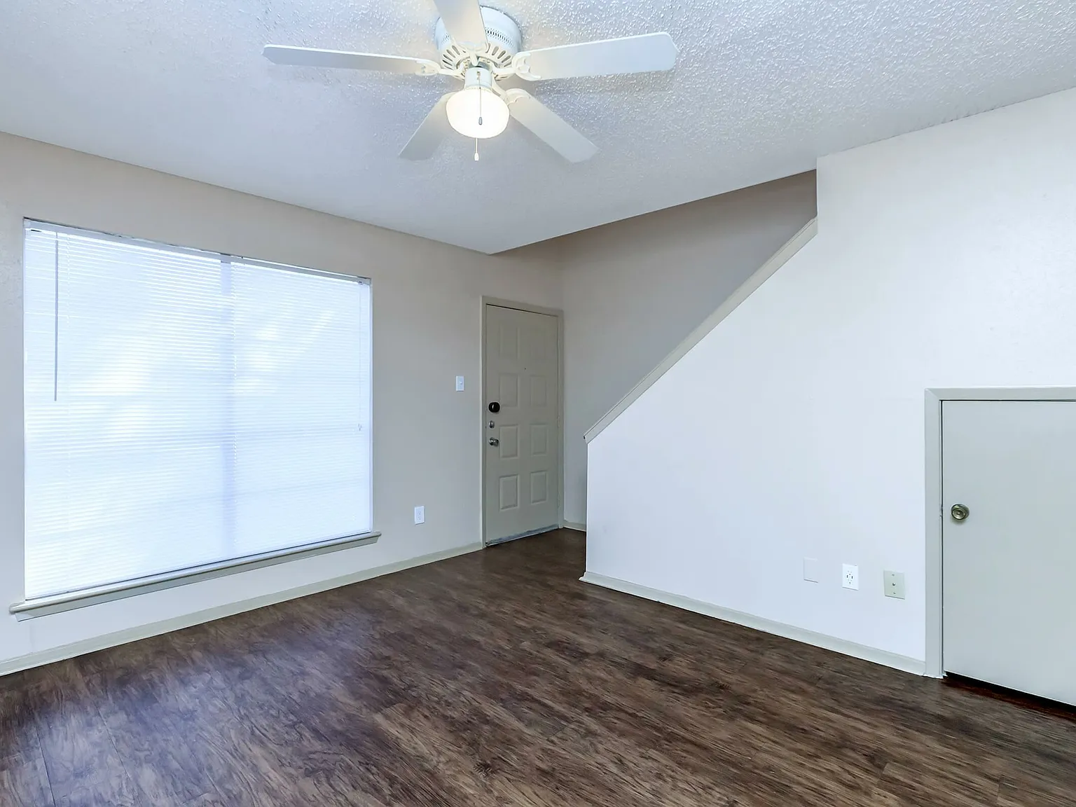 Wood Trail Apartments — Photo 3