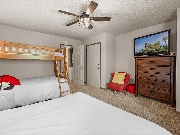 619 Summit Blvd — Photo 13