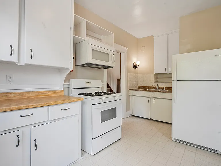 35324 Chestnut St — Photo 15
