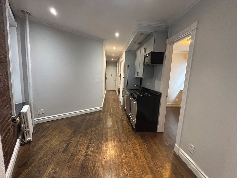 1st image of 410 E 13th St APT 6D