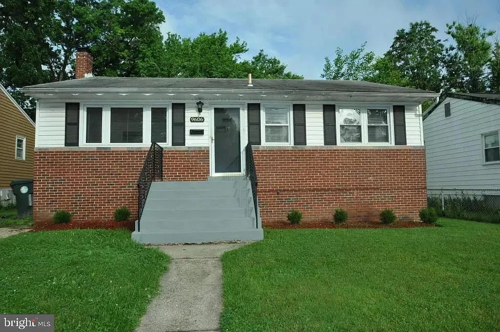 9606 50th Pl photo 1