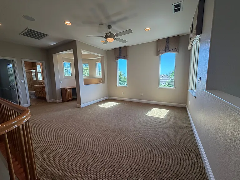 1014 Gamay Dr — Photo 38
