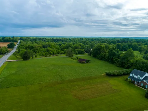 7955 S Fairfax Rd, Bloomington, IN 47401