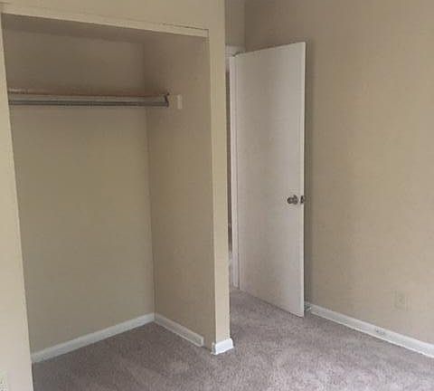 5th image of 1530 Winthrop St