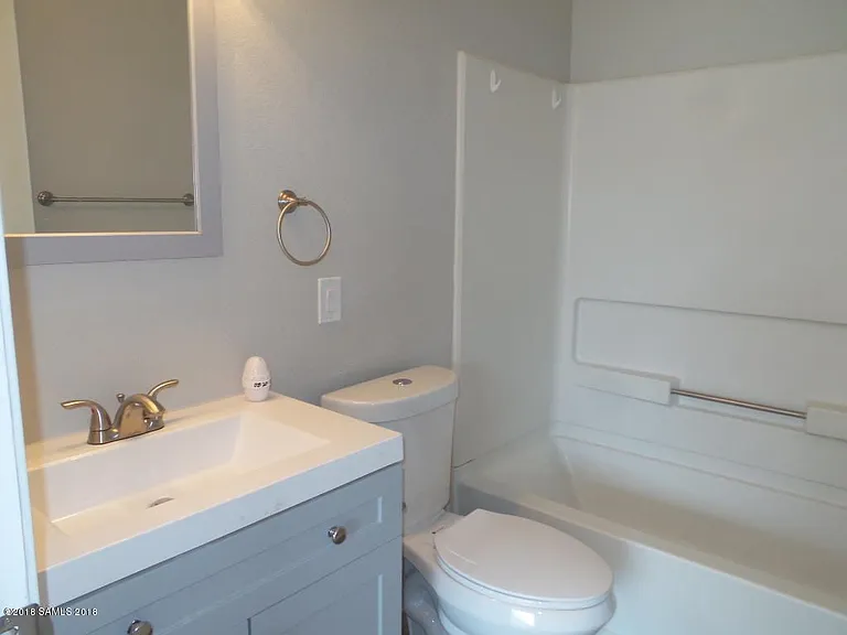 808 Four Winds Cir — Photo 6