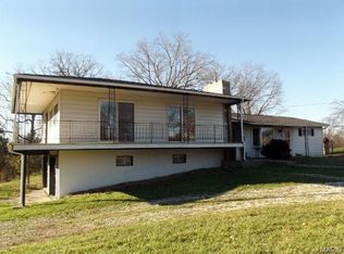 535 Highway D, Hawk Point, MO 63349
