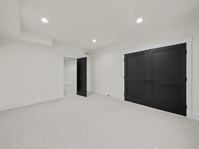 1277 Eliza Ave — Photo 28