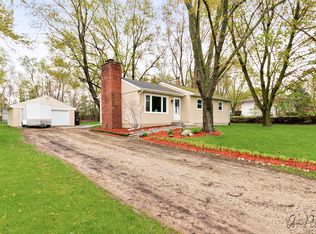 602 N Kent Rd, McHenry, IL 60051