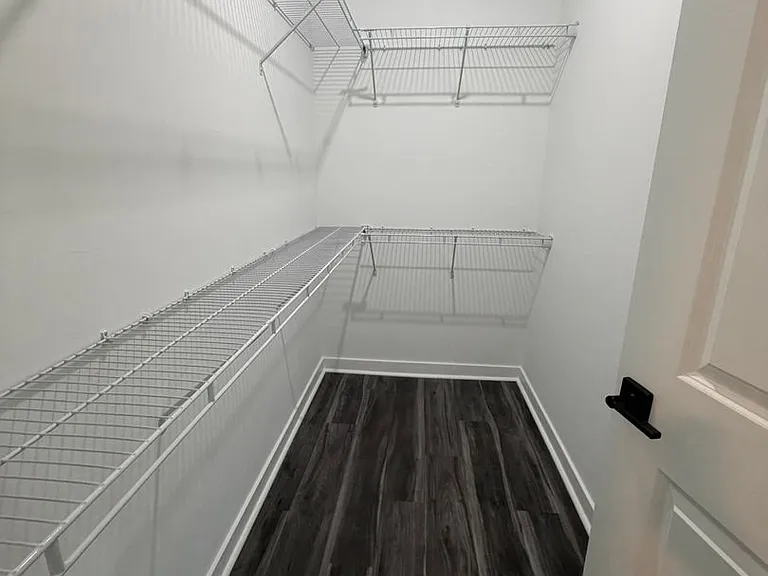 2220 Leda Ave S — Photo 12