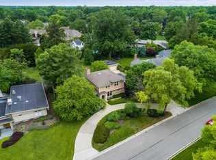 2516 Sherwin Rd, Columbus, OH 43221