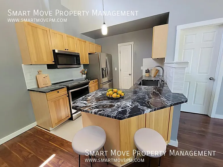 2705 E Mendota Dr — Photo 7