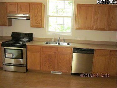 3rd image of 26770 Village Ln Unit 15