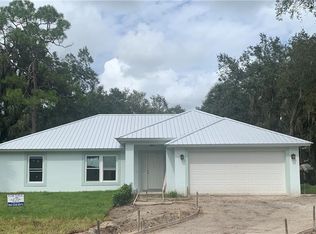 1011 SE 11th St, Okeechobee, FL 34974