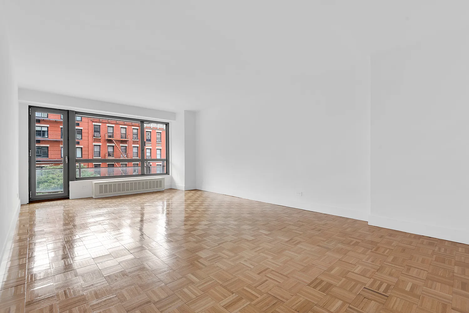 501 East 87th Street — Photo 4
