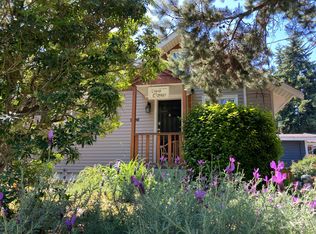 2105 N 90th St, Seattle, WA 98103