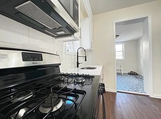 2752 Cruger Ave #W, Bronx, NY 10467
