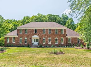 43 S Glen Rd, Kinnelon, NJ 07405