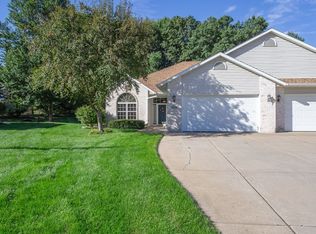 3808 Gables Ct, Eau Claire, WI 54701