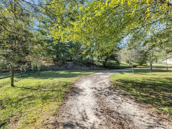 15515 Columbia Hwy, Lynnville, TN 38472