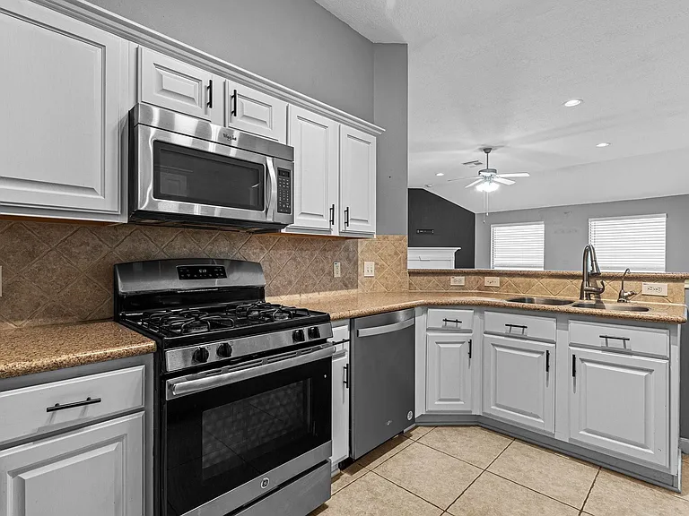 78 Dawns Edge Dr — Photo 5
