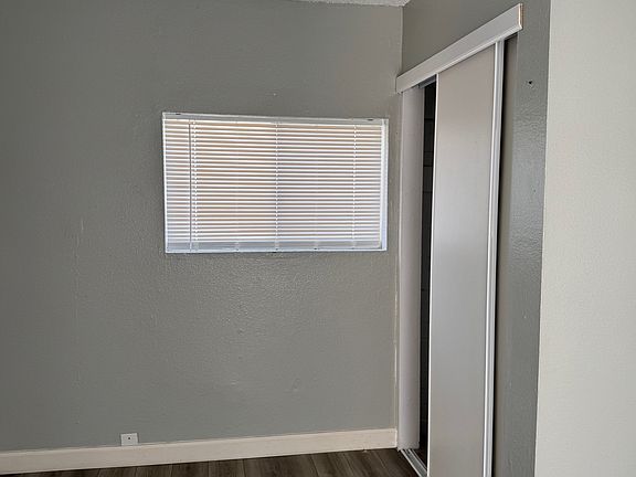 5th image of 804 E 6th St APT 1