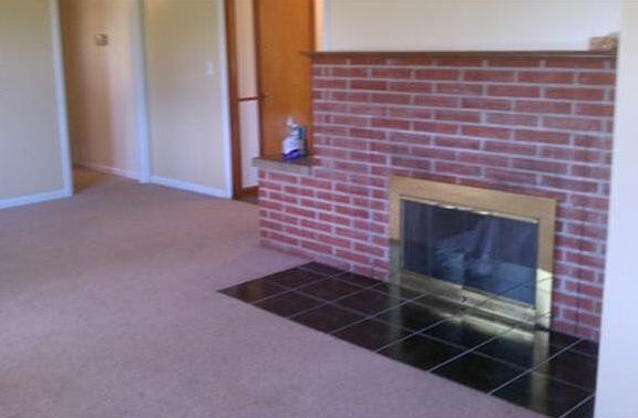 5th image of 2610 S Sheridan Ave
