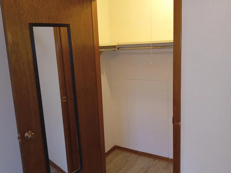 419 Franklin St #306 — Photo 8