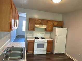 56 Elm St #2-L, Holyoke, MA 01040