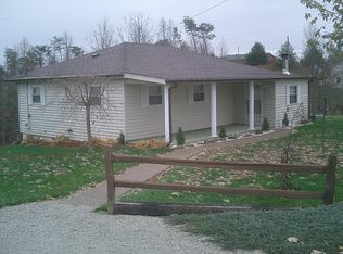 6130 Oak Grove Rd, Morehead, KY 40351