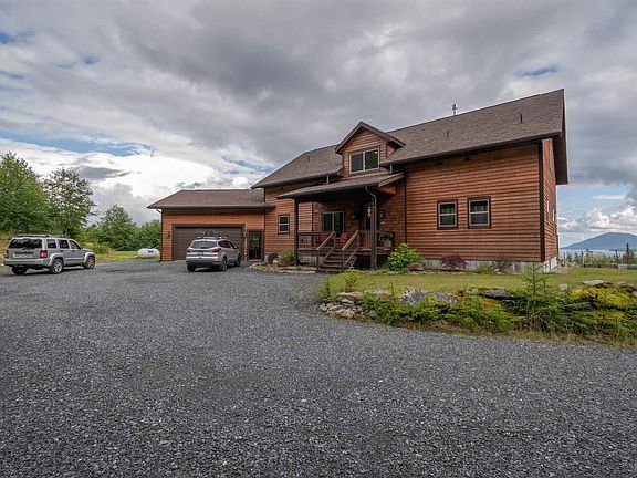 3rd image of 6675 Ravenwood Dr