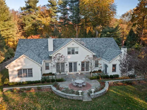 26 Morgan Lane, Locust Valley, NY 11560
