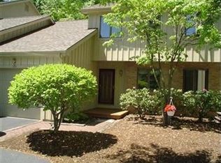 139 Diamond Way, Cortland, OH